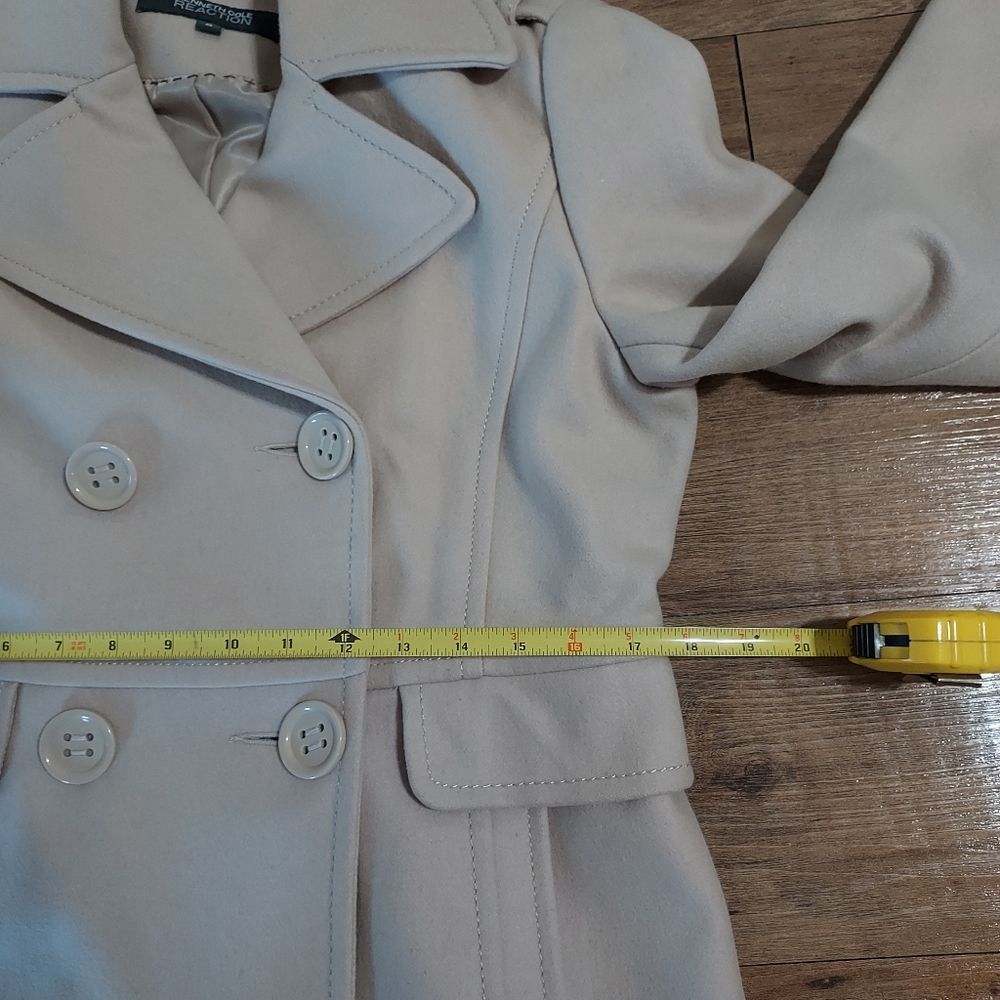 Kenneth Cole, Pea Coat, size 8, camel color - Picture 3 of 14